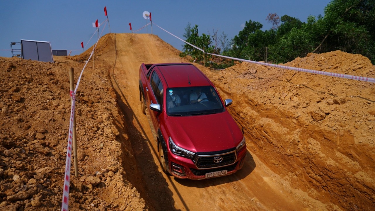 Có gì hấp dẫn tại gian hàng Toyota ở PVOIL VOC 2019