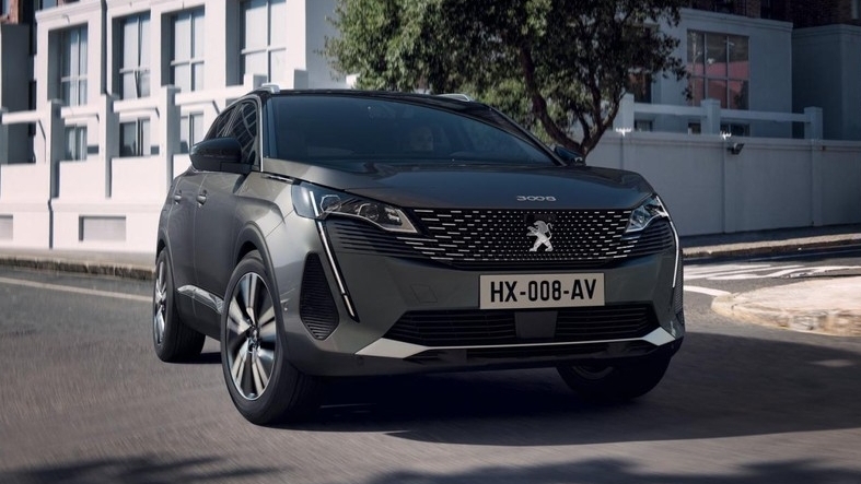 Peugeot 3008 2020 trình làng: Bản Hybrid 225 tiêu thụ xăng ít hơn xe máy