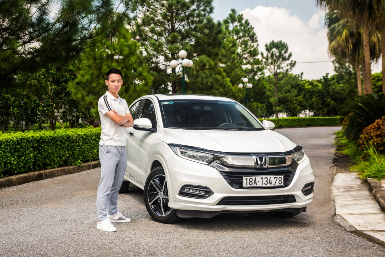 “Quả bóng vàng 2019” - Đỗ Hùng Dũng nói gì về Honda HR-V 2020? qua bong vang 2019 do hung dung noi gi ve honda hr v 2020