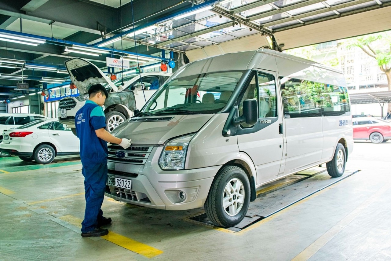 Gần 2.000 xe Ford Transit bị triệu hồi tại Việt Nam Gần 2.000 xe Ford Transit bị triệu hồi tại Việt Nam