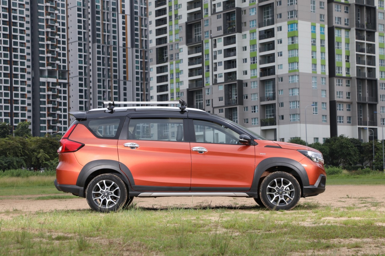 suzuki xl7 hoan toan moi ke thay doi cuoc choi trong phan khuc suv 7 cho tai viet nam