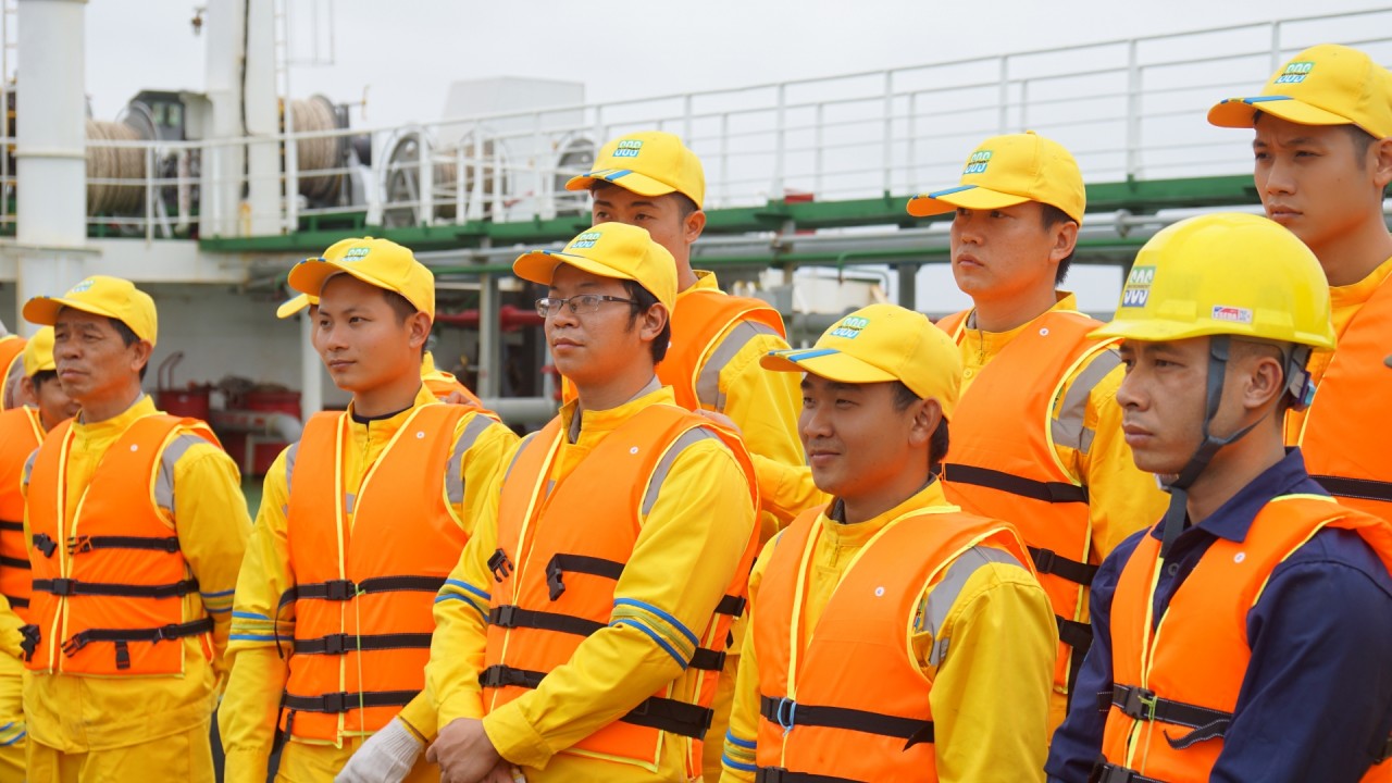 trung tam sos dong hanh cung giai pvoil voc 2020