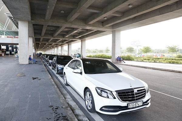 chiem nguong sedan hang sang mercedes maybach s450 4matic co gia ban hon 7 ty dong