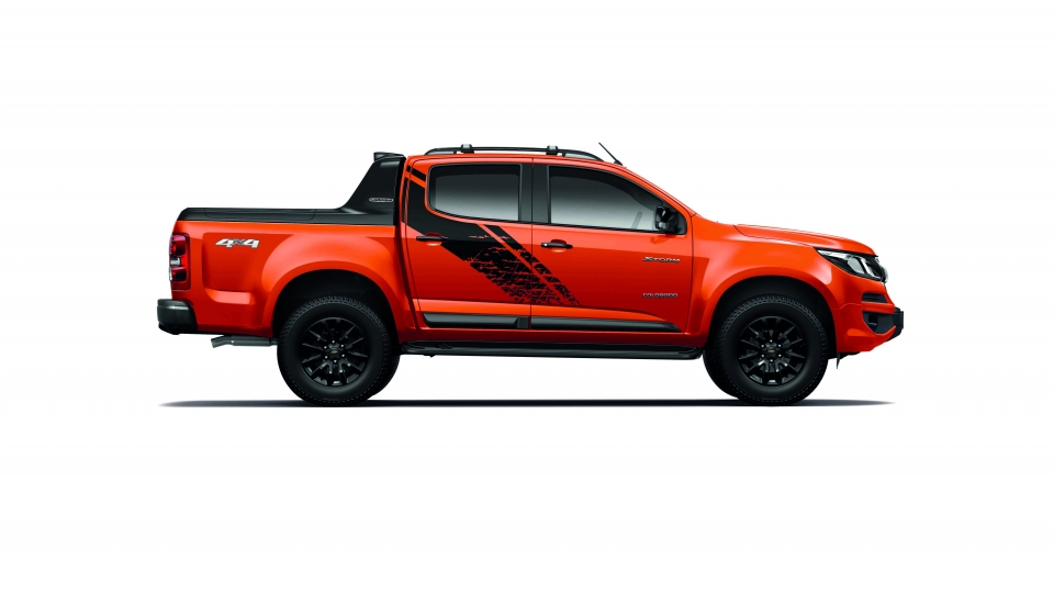 Chevrolet trình làng bán tải Colorado Storm bản giới hạn 100 chiếc chevrolet trinh lang ban tai colorado storm ban gioi han 100 chiec