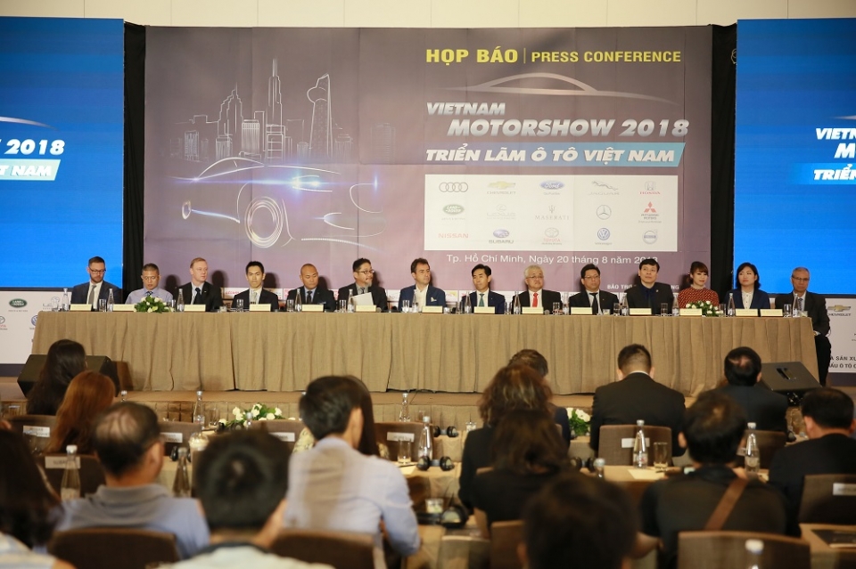 Vietnam Motor Show 2018: Quy mô lớn, thu hút 17 thương hiệu ô tô danh tiếng tham gia vietnam motor show 2018 quy mo lon thu hut 17 thuong hieu o to danh tieng tham gia
