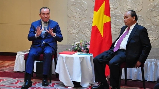 Ông chủ mì Vifon: Xe Vinfast ra là mua ngay