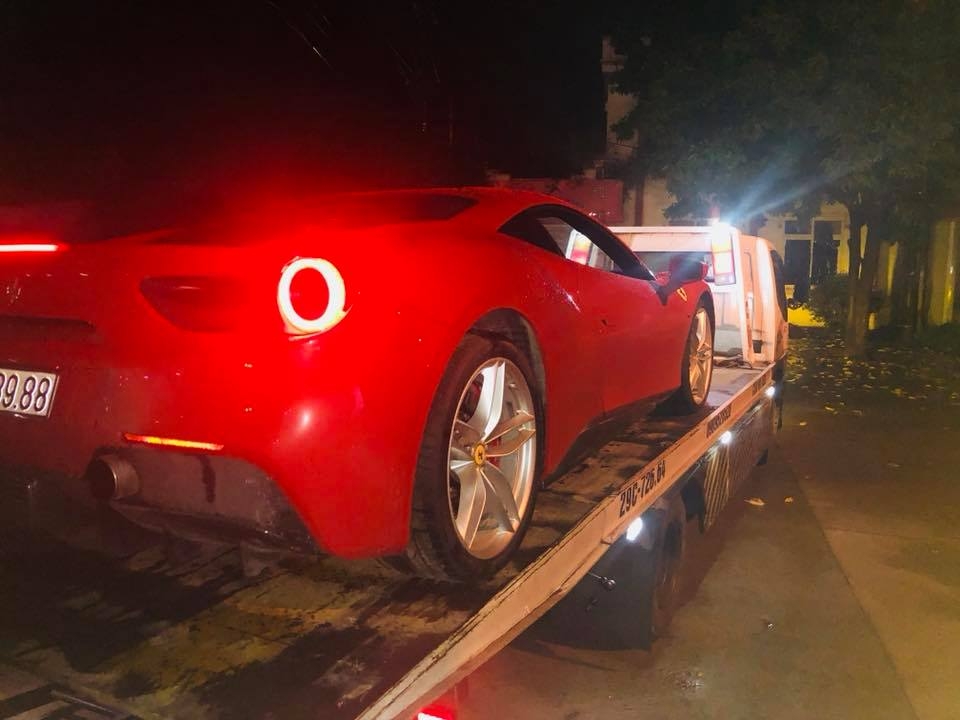 Ferrari 488 GTB gặp nạn: Bảo hiểm và thay thế hết bao nhiêu? ferrari 488 gtb gap nan bao hiem va thay the het bao nhieu