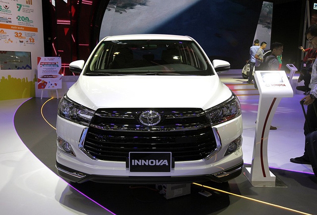 Toyota đưa i-ROAD cùng các mẫu xe "con cưng" đến Vietnam Motor Show 2018 toyota dua i road cung cac mau xe con cung den vietnam motor show 2018