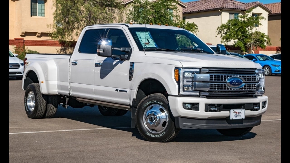 Bán tải Ford F-Series bị điều tra vì lỗi tự bung cửa thùng điện