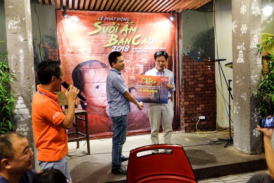 thanh vien otofun gop 200 trieu dong trong le phat dong suoi am ban cao 2018
