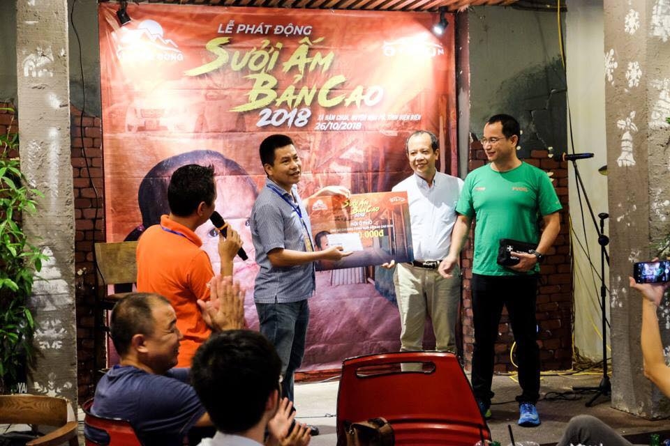 thanh vien otofun gop 200 trieu dong trong le phat dong suoi am ban cao 2018