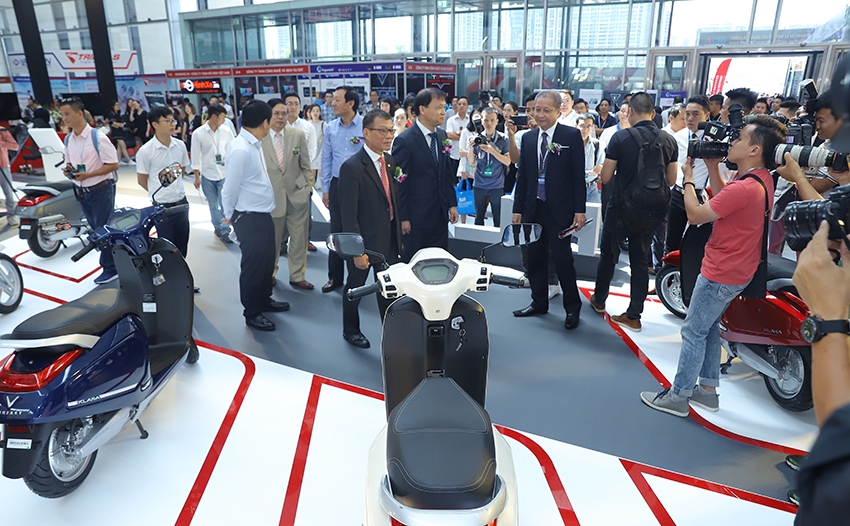 Triển lãm Vietnam AutoExpo sẽ quay lại vào tháng 5/2021 trien lam vietnam autoexpo se quay lai vao thang 5 nam 2021