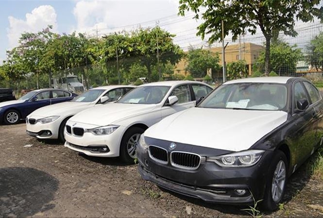 Hoãn xử vụ Euro Auto buôn lậu BMW vì bị cáo sinh con hoan xu vu euro auto buon lau bmw vi bi cao sinh con