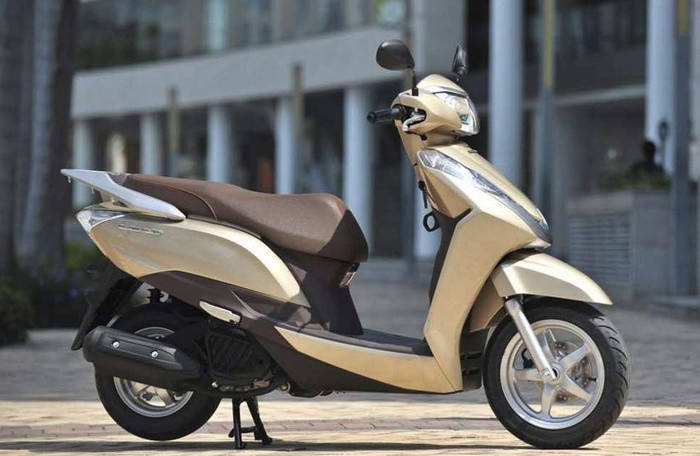 Chọn xe ga nào cho sinh viên và người mới đi làm? chon xe ga nao cho sinh vien
