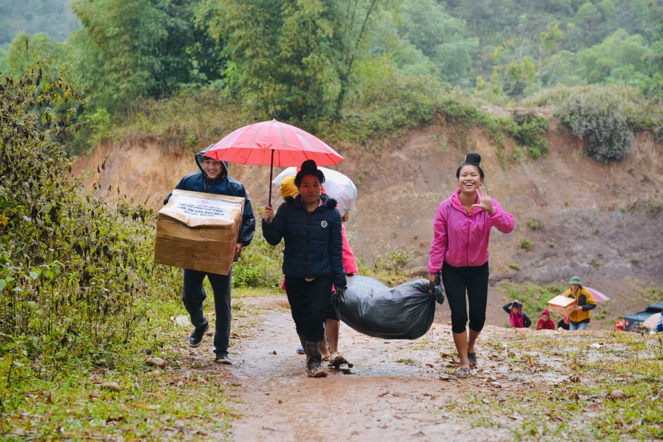 nam po noi thap lua suoi am ban cao 2018