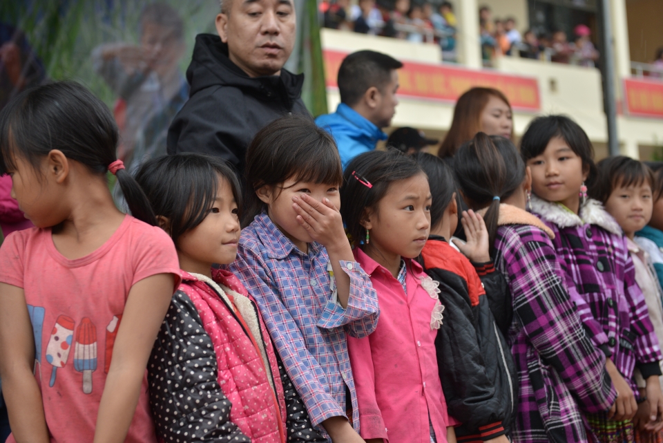 nam po noi thap lua suoi am ban cao 2018