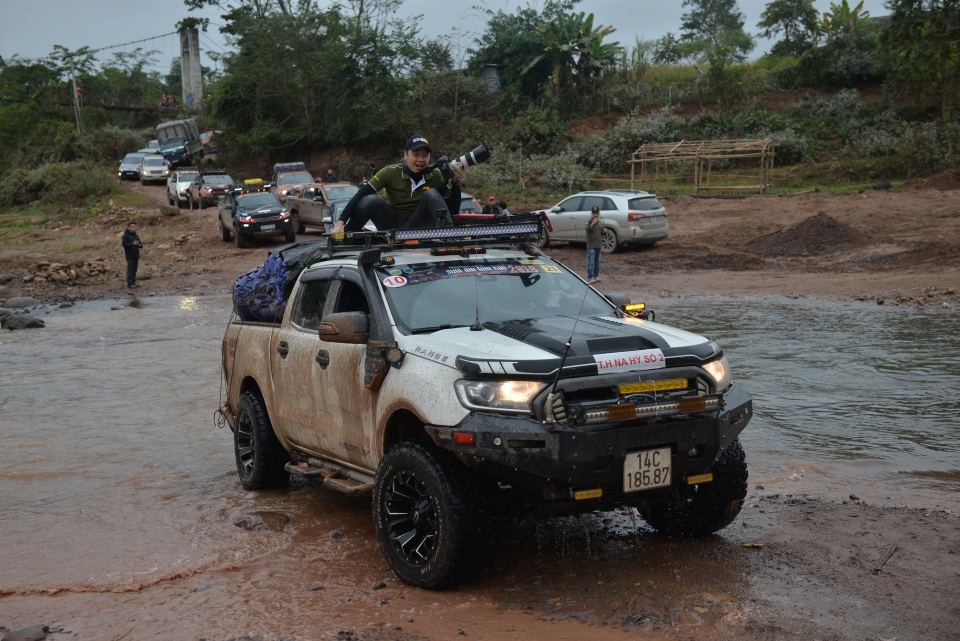 nam po noi thap lua suoi am ban cao 2018