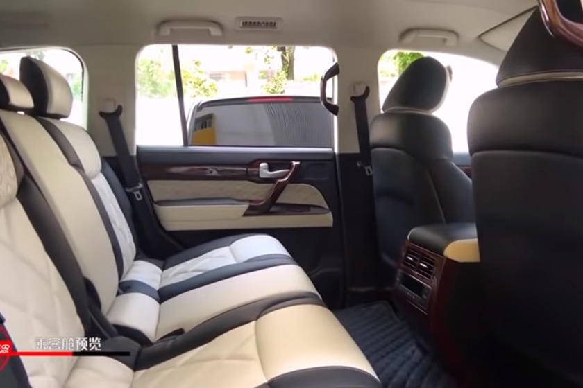 xuat hien toyota land cruiser gia tai trung quoc