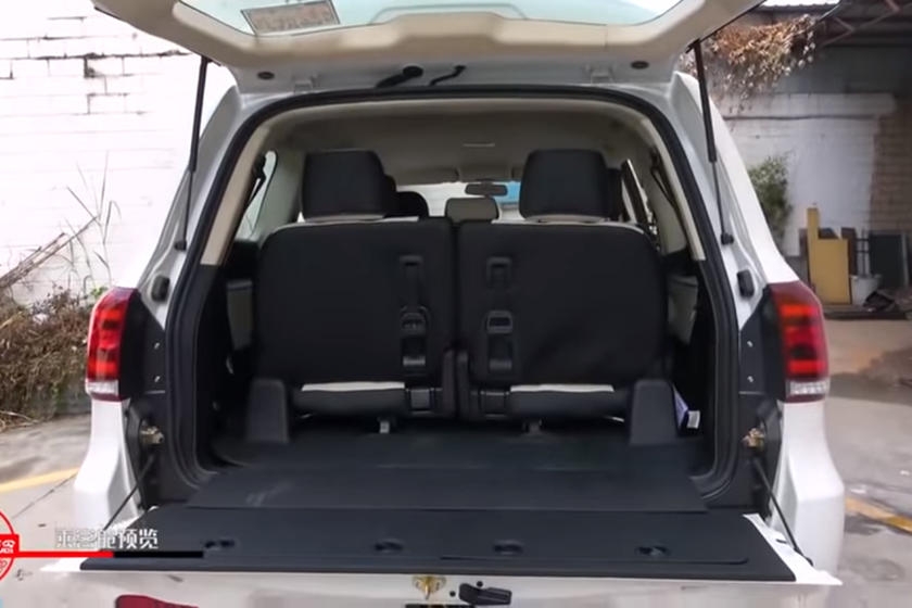 xuat hien toyota land cruiser gia tai trung quoc