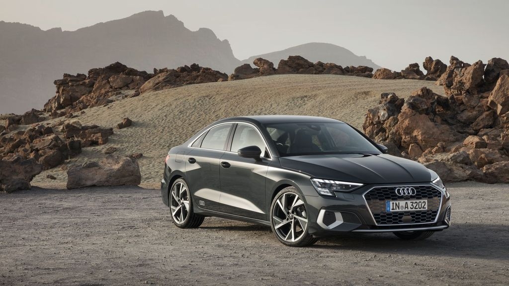 Mẫu sedan Audi A3 2021 mới ra mắt: trẻ trung và thanh lịch mau sedan audi a3 2021 moi ra mat tre trung va thanh lich