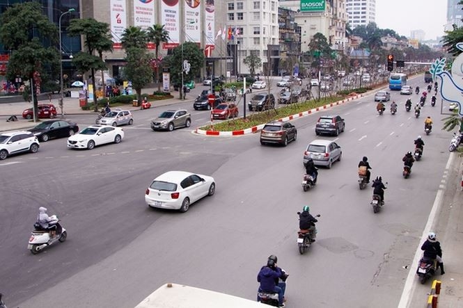 Vì sao lái xe bên trái có lợi hơn mà đa số các nước chọn lái xe bên phải? vi sao lai xe ben trai co loi hon ma da so cac nuoc chon lai xe ben phai