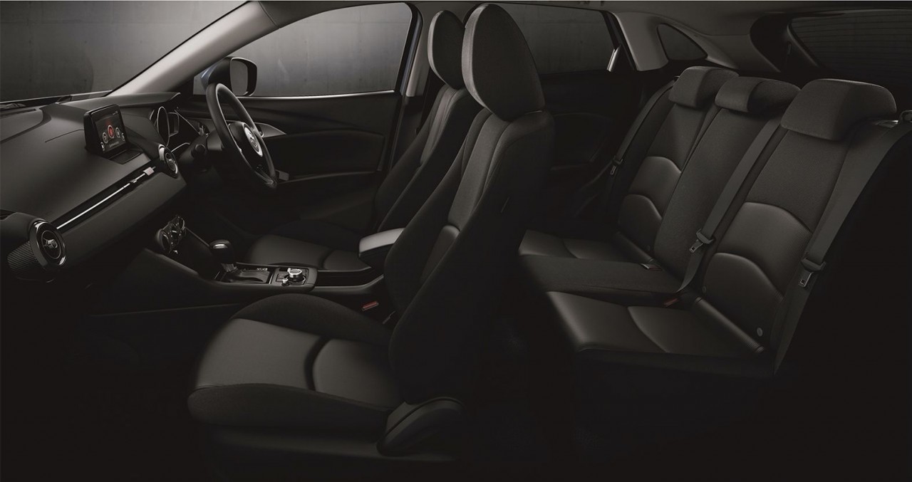 mazda cx 3 co them dong co 15l va mau ngoai that moi