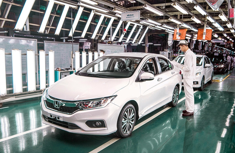 Mua xe khi giá rẻ chờ giảm phí trước bạ mới đăng ký có bị phạt không? mua xe khi gia re cho giam phi truoc ba moi dang ky co bi phat khong