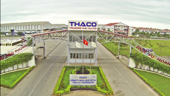 thaco lap rap va nha phan phoi xe buyt mercedes benz tai viet nam