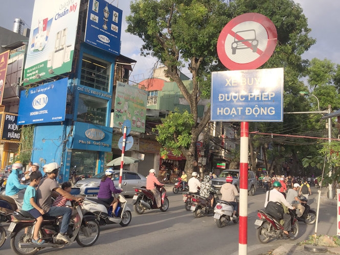 Hà Nội cấm taxi vào giờ cao điểm trên nhiều tuyến phố ha noi cam taxi vao gio cao diem tren nhieu tuyen pho