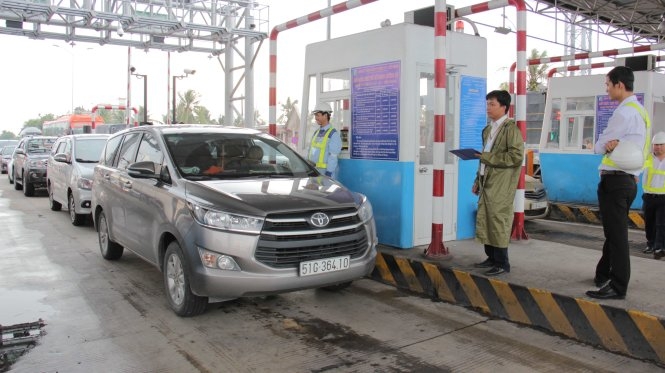 UBND tỉnh Tiền Giang yêu cầu giảm phí tại trạm thu phí Cai Lậy ubnd tinh tien giang yeu cau giam phi tai tram thu phi cai lay