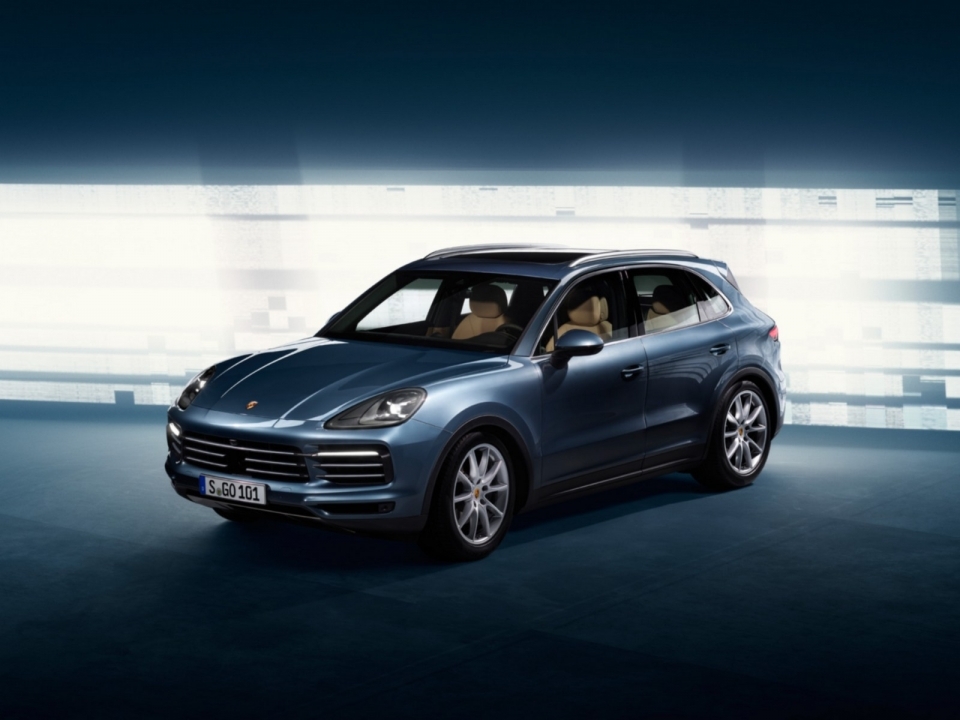 frankfurt 2017 porsche cayenne hoan toan moi bat ngo lo anh chinh thuc