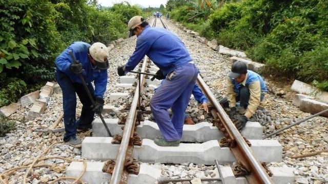 Đường sắt Bắc - Nam đã thông tuyến trở lại