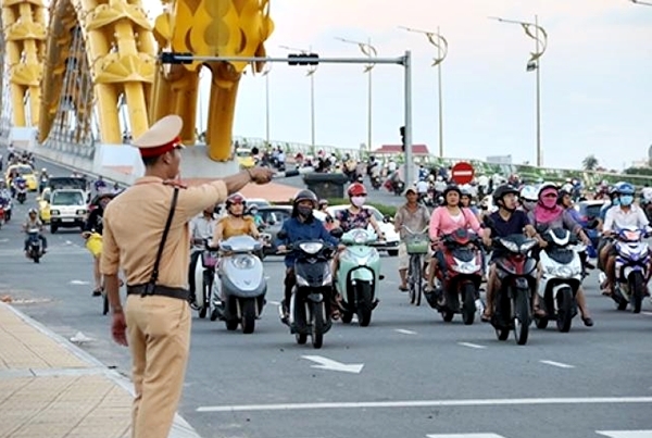 Đà Nẵng: Tra cứu lịch sử phương tiện vi phạm để phạt "nguội" da nang tra cuu lich su phuong tien vi pham de phat nguoi