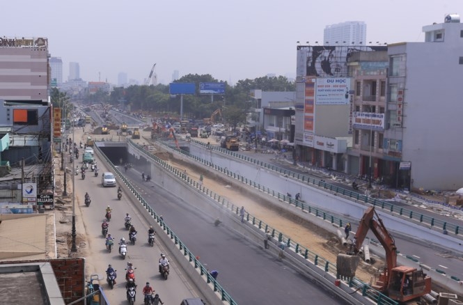 Đà Nẵng: Cận cảnh hầm chui phục vụ APEC trước ngày thông xe da nang can canh ham chui phuc vu apec truoc ngay thong xe