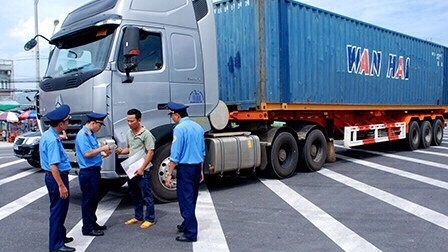 Cần Thơ: Thu hồi phù hiệu 517 xe vận tải khách, hàng hóa không truyền dữ liệu hành trình