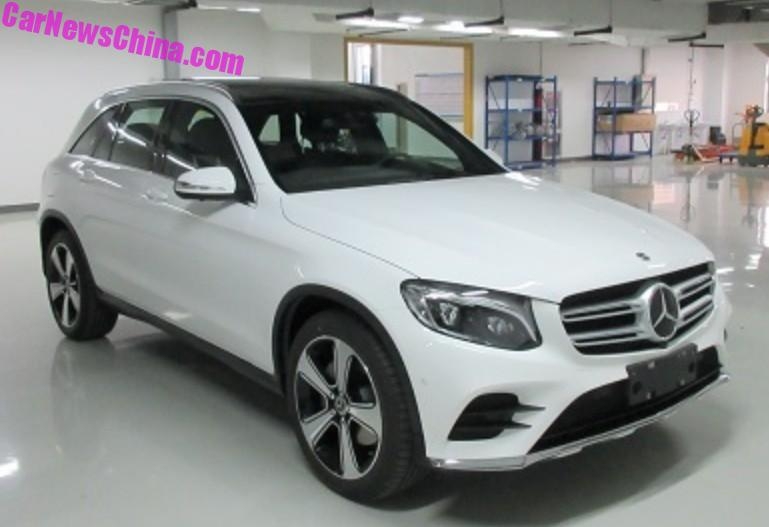 mercedes benz glc l voi truc co so keo dai sap duoc ban tai trung quoc