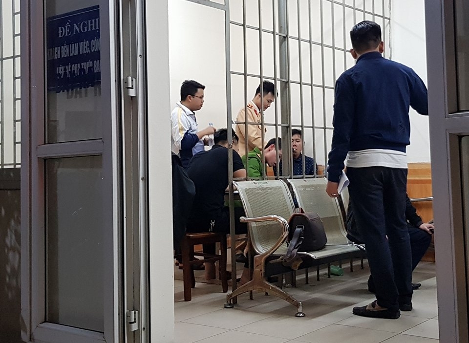 Đã xác định danh tính xe "điên" gây tai nạn trên đường Nguyễn Chí Thanh da xac dinh danh tinh xe dien gay tai nan tren duong nguyen chi thanh