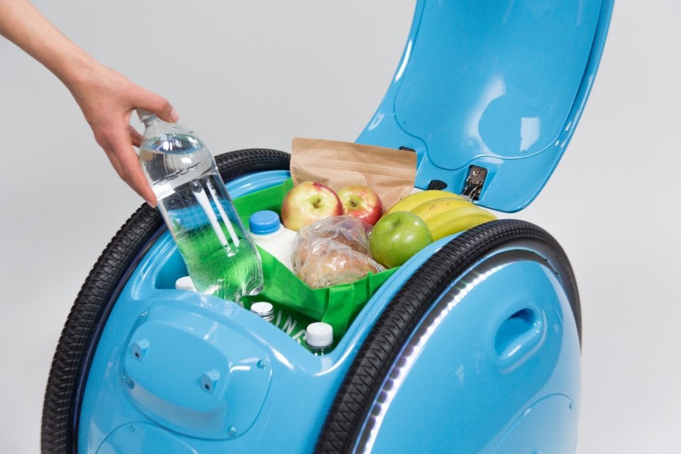 Piaggio giới thiệu GITA và KILO: "Vali kéo" của tương lai piaggio gioi thieu gita va kilo vali keo cua tuong lai