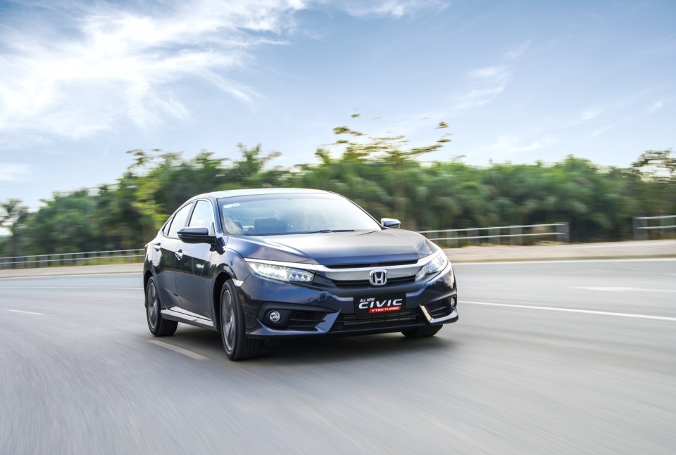 honda civic moi dat doanh so an tuong trong thang dau mo ban