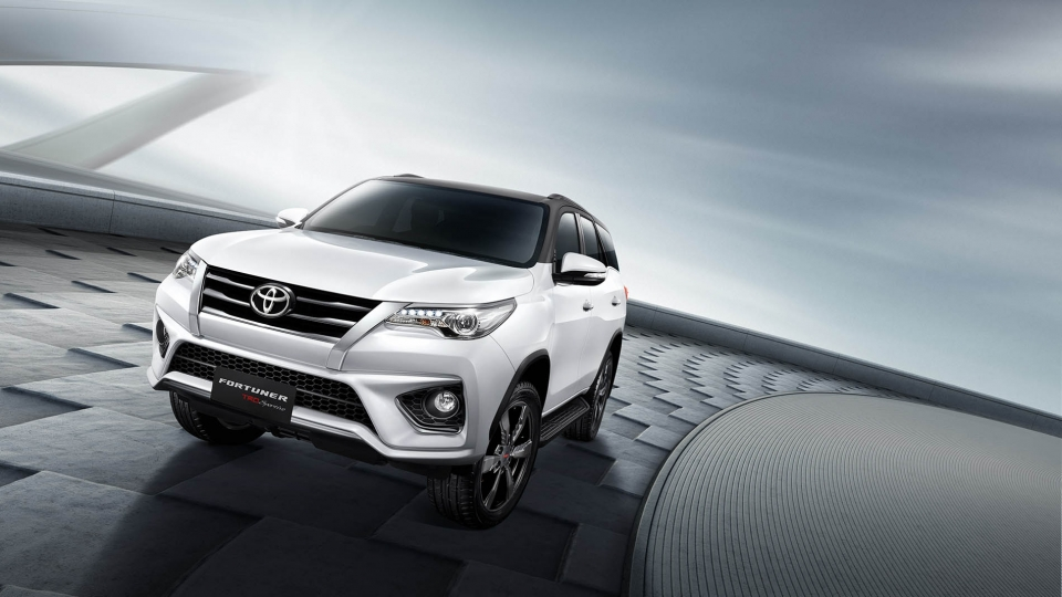 SUV 7 chỗ phổ dụng: Mức giá nào cho người dùng Việt?