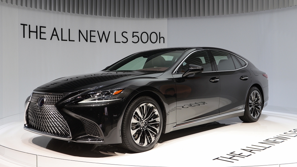 Lexus LS 500h 2018: Tinh hoa công nghệ hybrid hội tụ trên xe sang lexus ls 500h 2018 tinh hoa cong nghe hybrid hoi tu tren xe sang