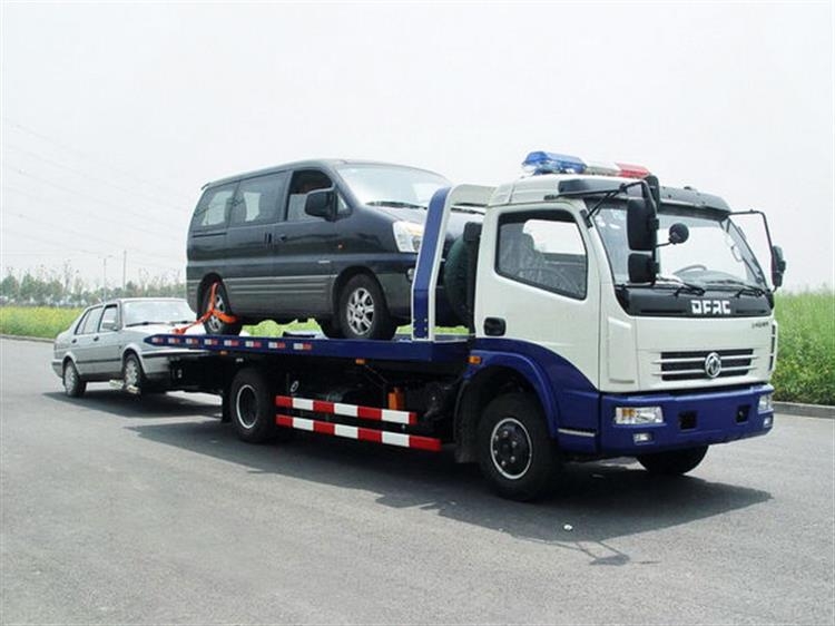 Xe đang chạy bị kẹt chân ga, phải làm gì đây? xe dang chay bi ket chan ga phai lam gi day