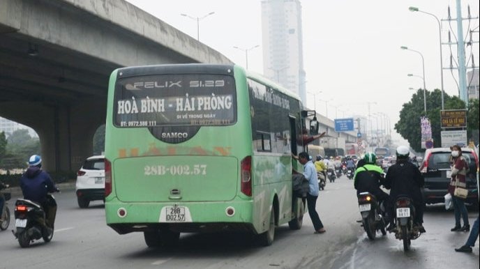 Nghiêm cấm mọi hành vi can thiệp quá trình kiểm tra, xử lý các phương tiện vận tải vi phạm