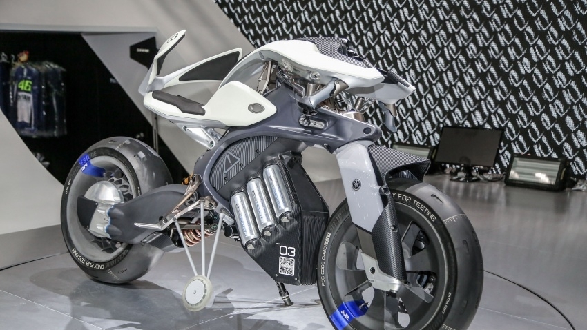 [Bangkok 2018] Ảnh thực tế bộ đôi xe máy Yamaha Qbix và Motoroid