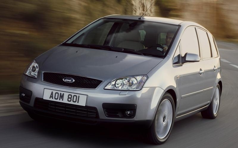 nhin lai chang duong hai thap ky nhieu thang tram cua ford focus