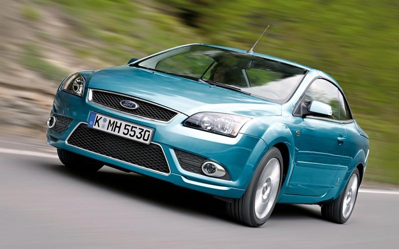 nhin lai chang duong hai thap ky nhieu thang tram cua ford focus
