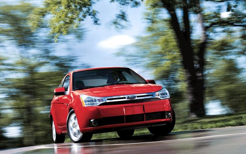 nhin lai chang duong hai thap ky nhieu thang tram cua ford focus