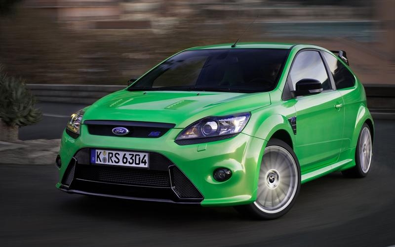 nhin lai chang duong hai thap ky nhieu thang tram cua ford focus