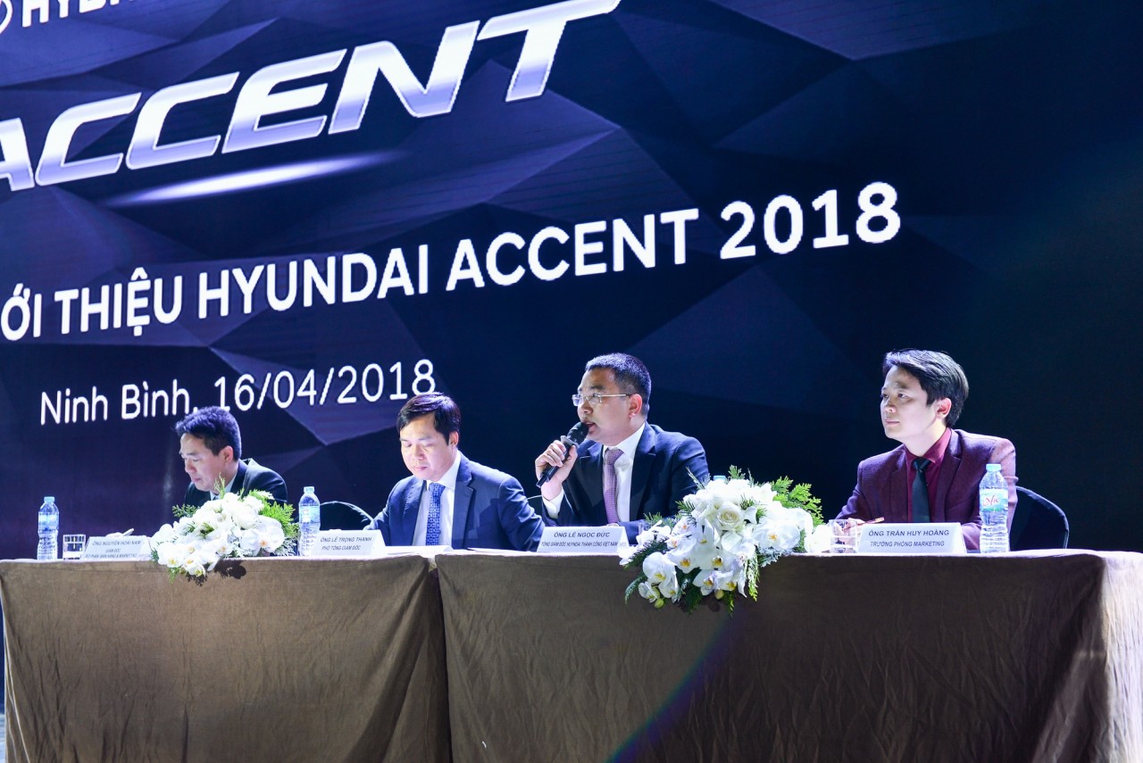 hyundai accent 2018 hoan toan moi thoi lua vao cuoc chien phan khuc sedan co b