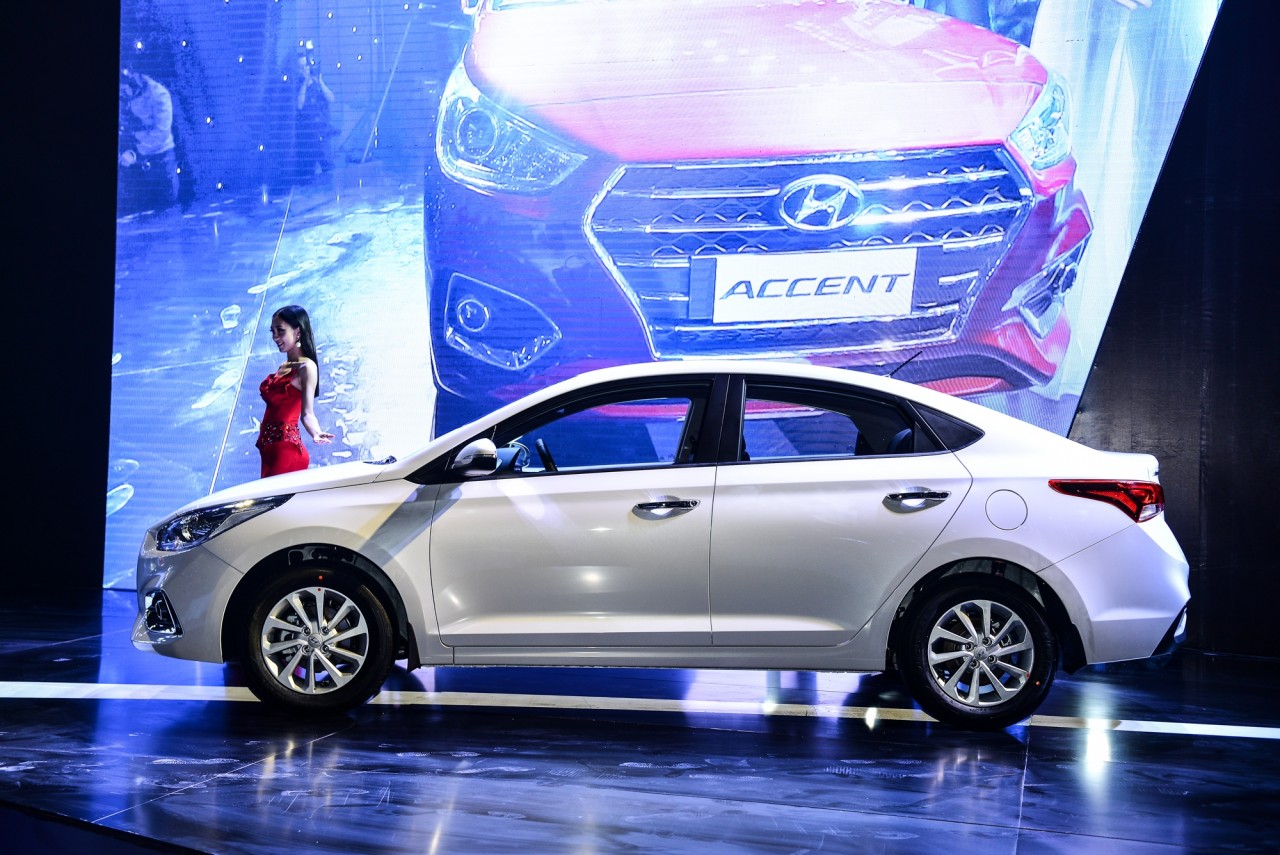 Hyundai Accent 2018 hoàn toàn mới "thổi lửa" vào cuộc chiến phân khúc sedan cỡ B hyundai accent 2018 hoan toan moi thoi lua vao cuoc chien phan khuc sedan co b